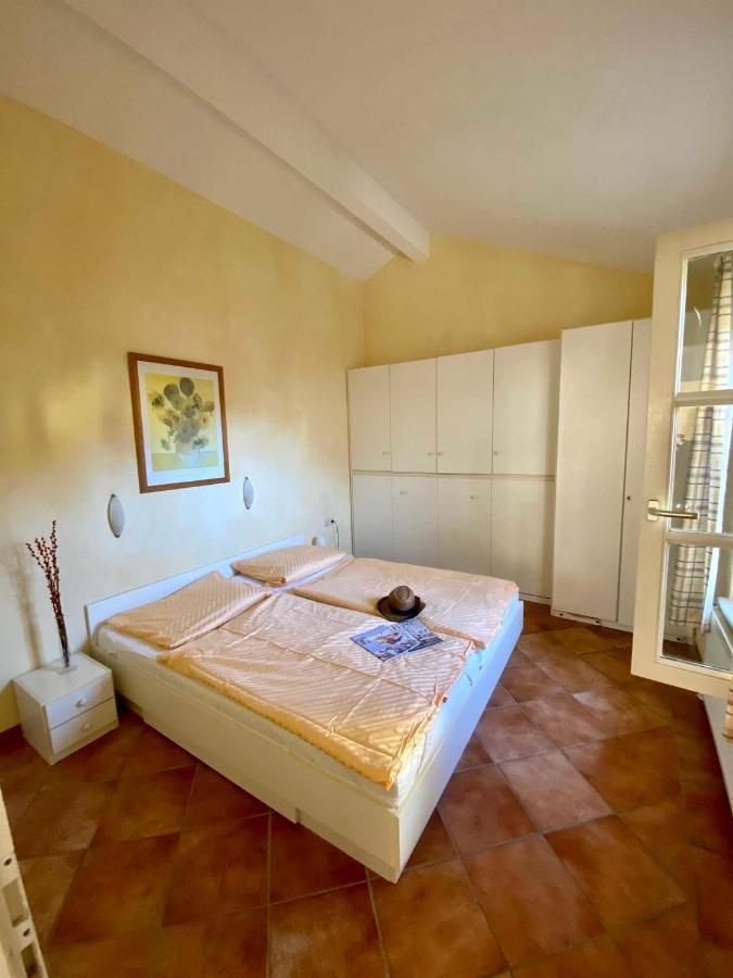Deb 043 Ferienwohnungen Im Ostseebad Goehren Landhaus מראה חיצוני תמונה